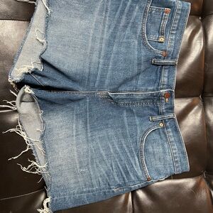 Madewell Women's Distressed Blue Jean Shorts